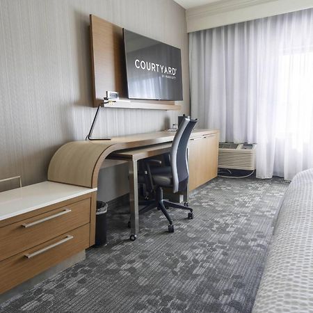 Courtyard By Marriott Cleveland Willoughby Otel Dış mekan fotoğraf