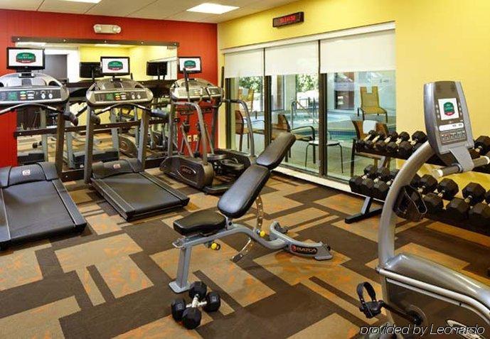 Courtyard By Marriott Cleveland Willoughby Otel Konforlar fotoğraf