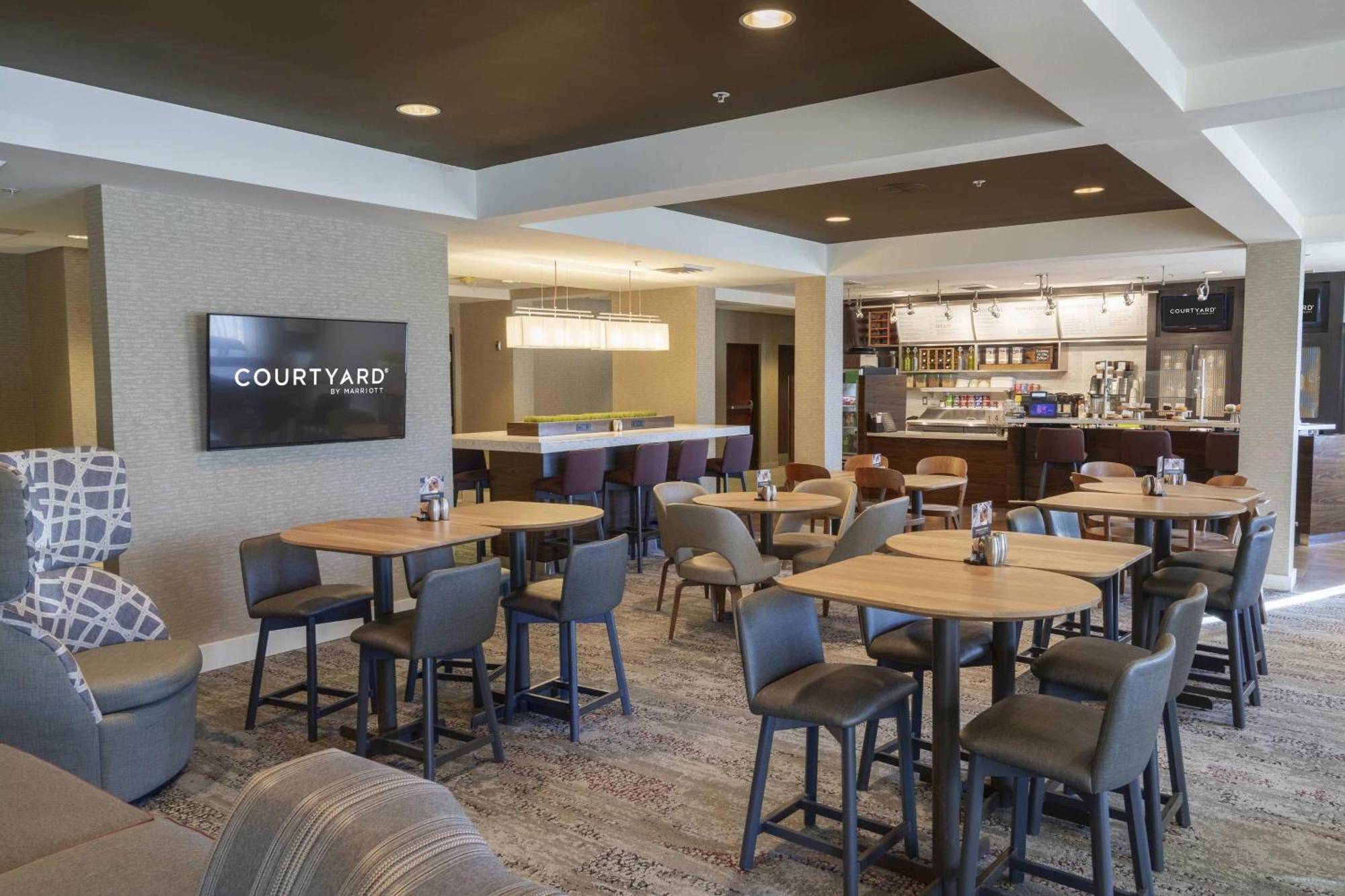 Courtyard By Marriott Cleveland Willoughby Otel Dış mekan fotoğraf