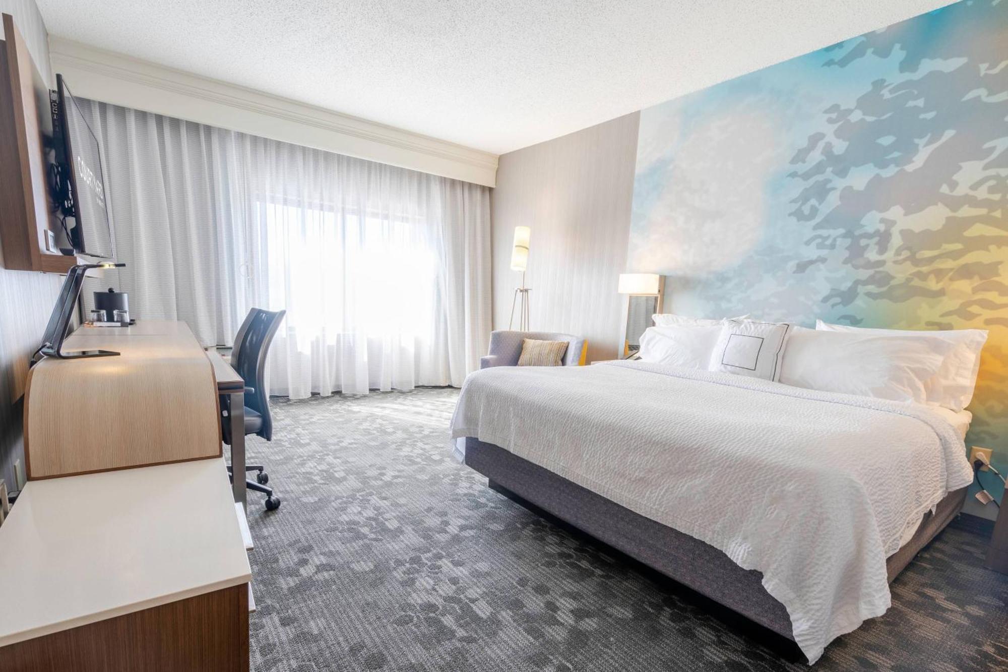 Courtyard By Marriott Cleveland Willoughby Otel Dış mekan fotoğraf