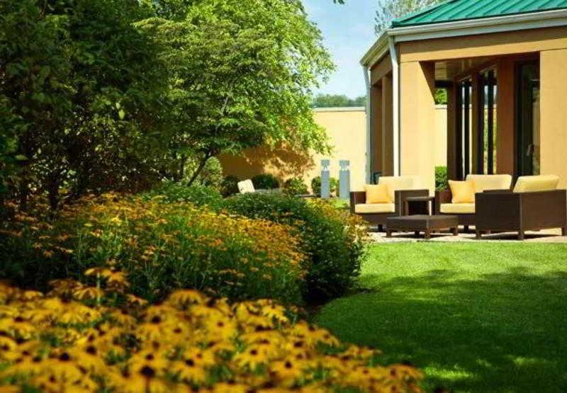 Courtyard By Marriott Cleveland Willoughby Otel Dış mekan fotoğraf