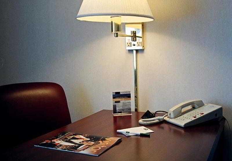 Courtyard By Marriott Cleveland Willoughby Otel Dış mekan fotoğraf